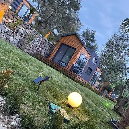 Tiny Bademli בית נופש